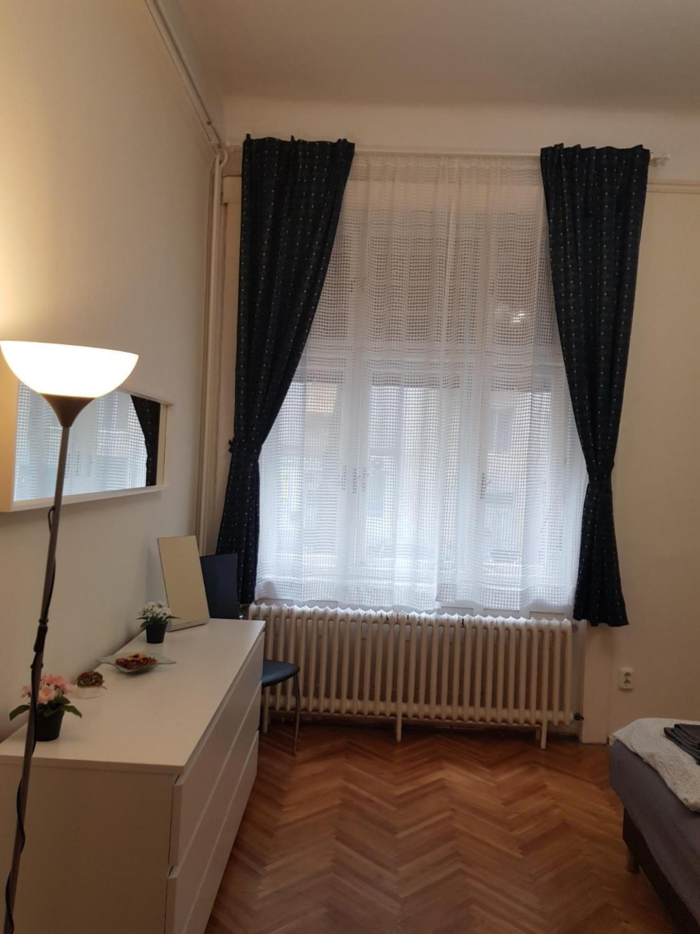 Apartment River Center *